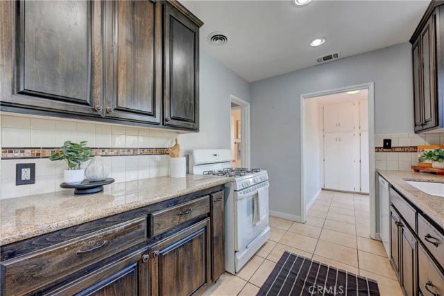 2101 W Ash, Fullerton, CA 92833
