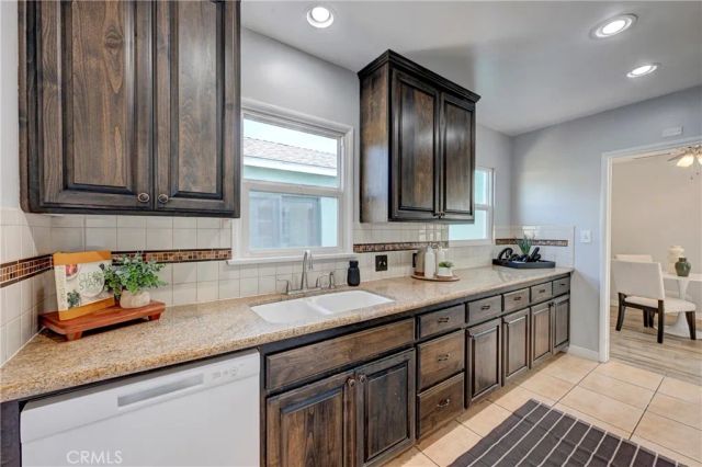 2101 W Ash, Fullerton, CA 92833