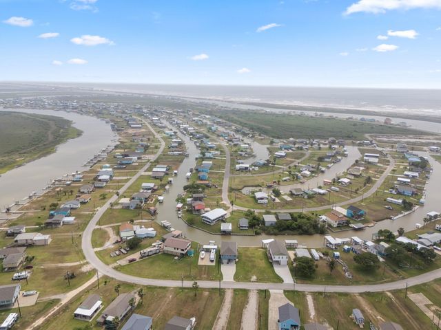2023 County Road 201, Sargent, TX 77414