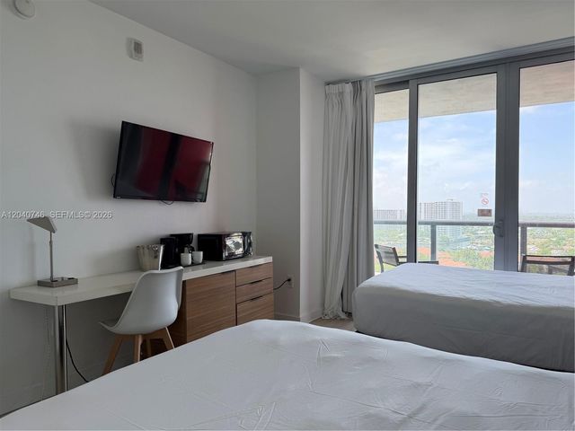 2602 E Hallandale Beach Blvd R1910, Hallandale Beach, FL 33009