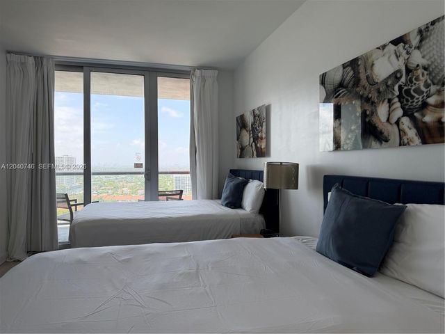 2602 E Hallandale Beach Blvd R1910, Hallandale Beach, FL 33009