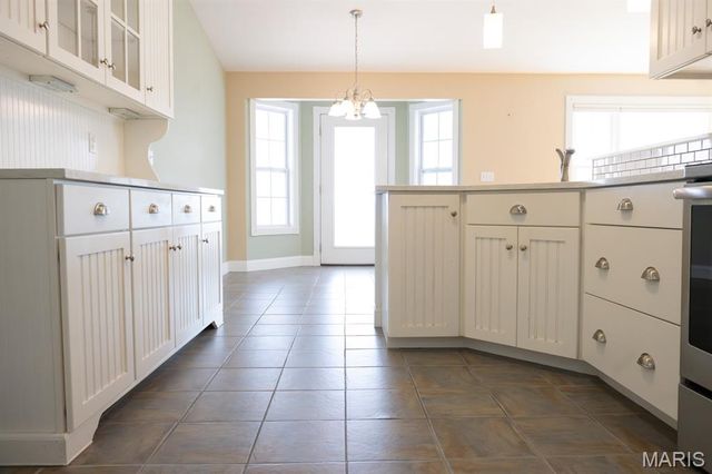 4947 S Point Road, Washington, MO 63090
