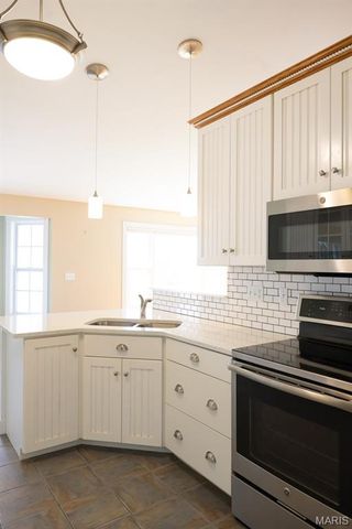 4947 S Point Road, Washington, MO 63090