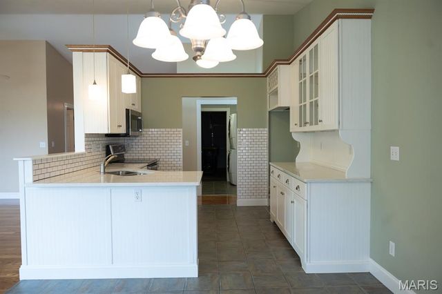 4947 S Point Road, Washington, MO 63090