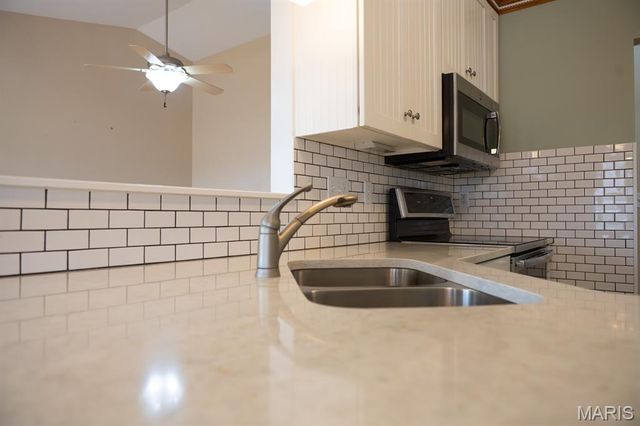 4947 S Point Road, Washington, MO 63090