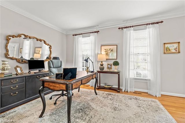 2803 Hackney Way, Jamestown, NC 27282