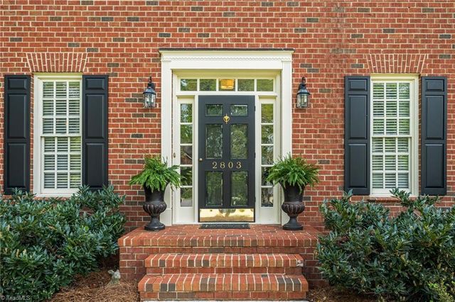 2803 Hackney Way, Jamestown, NC 27282