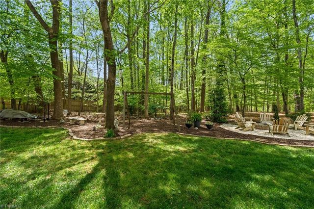 2803 Hackney Way, Jamestown, NC 27282