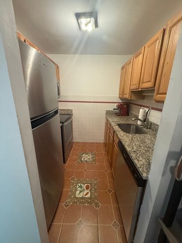 399 Great Rd 4, Acton, MA 01720
