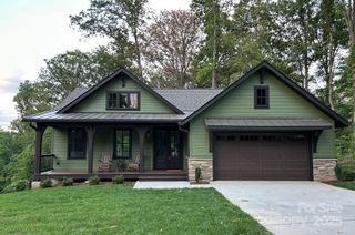 120 Gashes Creek Road, Asheville, NC 28805
