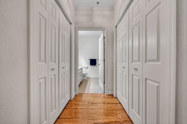 3050 McVitty Forest Dr Apt 106, Roanoke, VA 24018