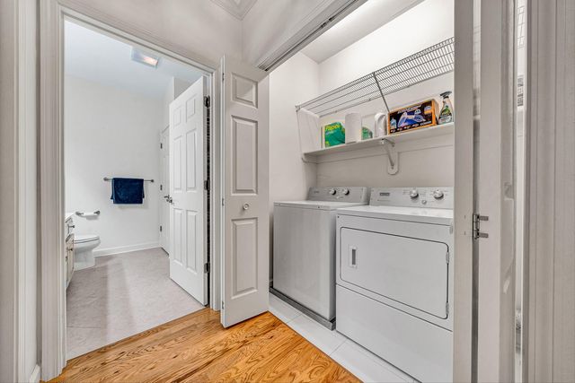 3050 McVitty Forest Dr Apt 106, Roanoke, VA 24018