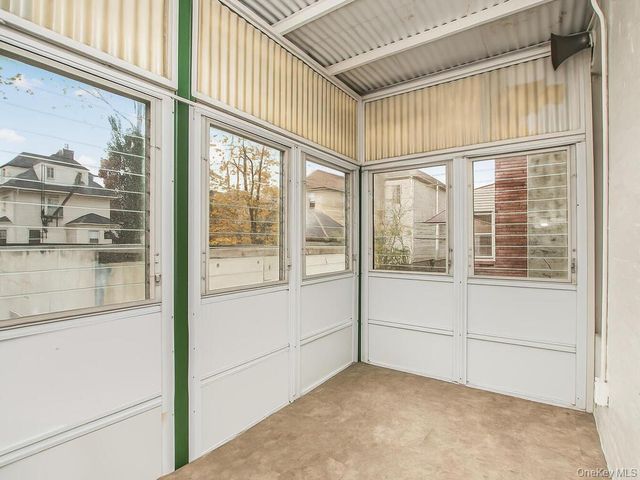 1012 E 225th Street, Bronx, NY 10466