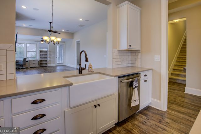 208 Silver Maple Court, Peachtree City, GA 30269