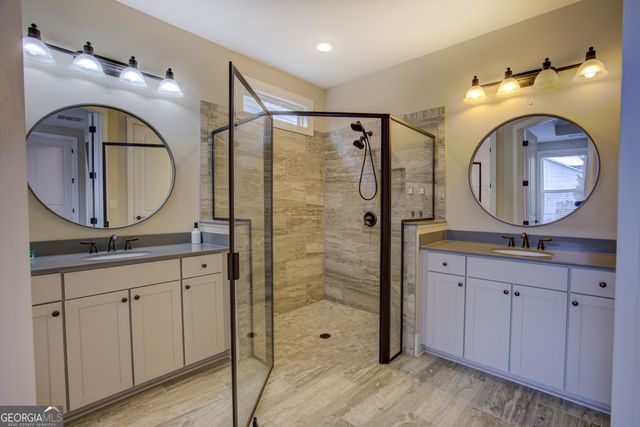 208 Silver Maple Court, Peachtree City, GA 30269