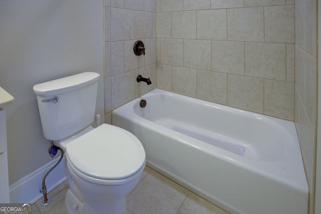 208 Silver Maple Court, Peachtree City, GA 30269