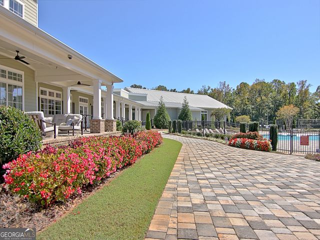 208 Silver Maple Court, Peachtree City, GA 30269