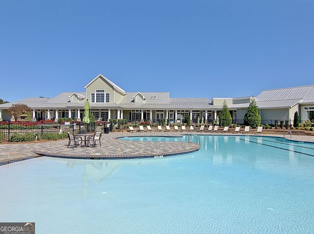 208 Silver Maple Court, Peachtree City, GA 30269