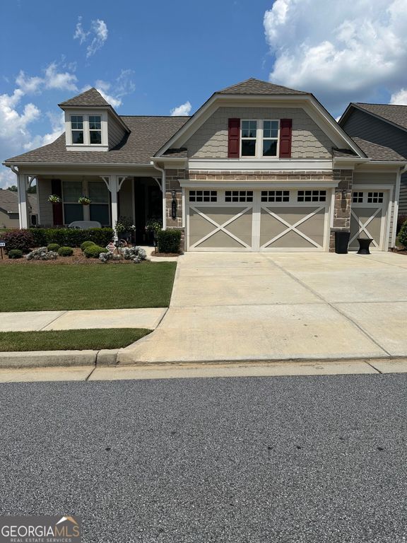 208 Silver Maple Court, Peachtree City, GA 30269