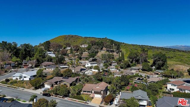 1771 Calle Artigas, Thousand Oaks, CA 91360