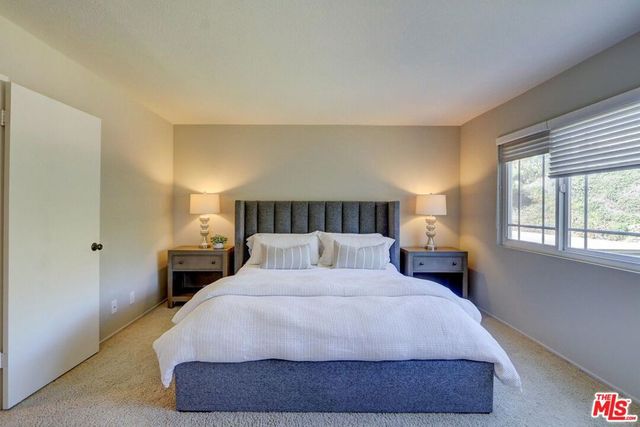 1771 Calle Artigas, Thousand Oaks, CA 91360