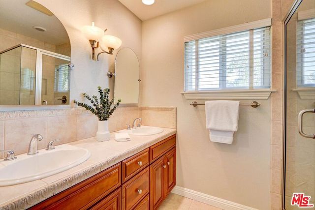 1771 Calle Artigas, Thousand Oaks, CA 91360