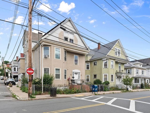 72 Sagamore Ave, Chelsea, MA 02150
