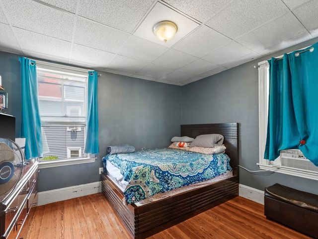 72 Sagamore Ave, Chelsea, MA 02150