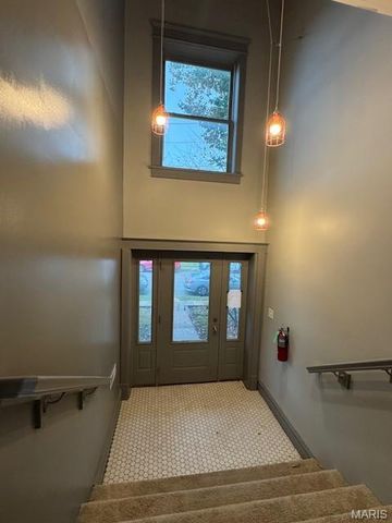 4336 McRee Avenue, St Louis, MO 63110