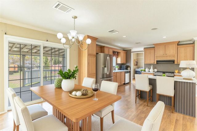 17794 COMMONWEALTH AVENUE N, Polk City, FL 33868