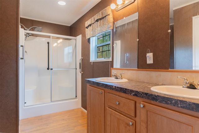 17794 COMMONWEALTH AVENUE N, Polk City, FL 33868