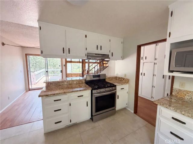 22360 Briarwood, Crestline, CA 92325