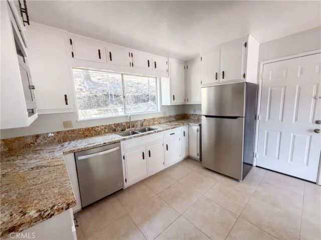 22360 Briarwood, Crestline, CA 92325