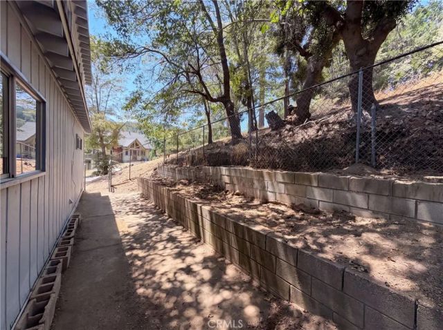22360 Briarwood, Crestline, CA 92325
