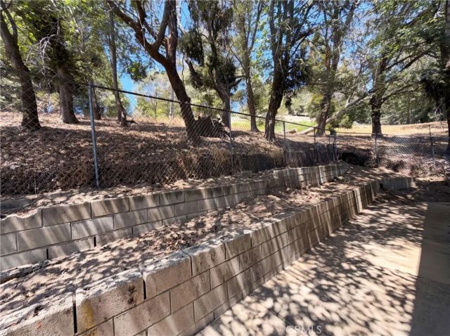 22360 Briarwood, Crestline, CA 92325