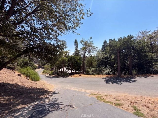 22360 Briarwood, Crestline, CA 92325