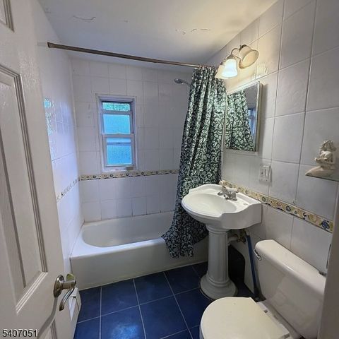 18 Garfield Park 18a, Edison Twp., NJ 08837