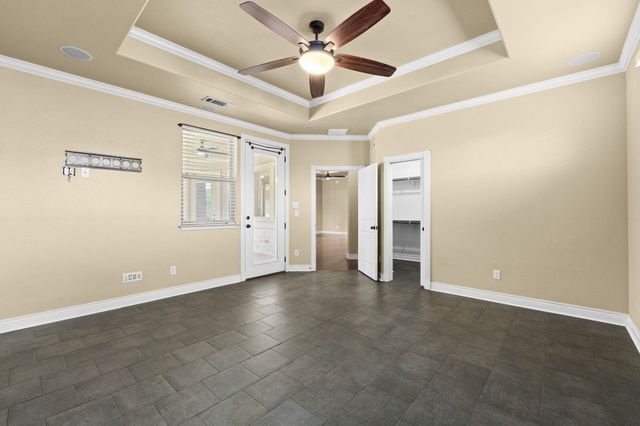 1135 Redleaf DR, Nolanville, TX 76559