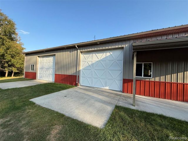 3745 Green Corners Road, Metamora, MI 48455