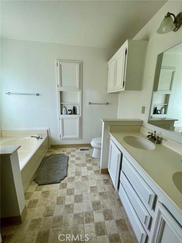 4867 Lakeville, Petaluma, CA 94954