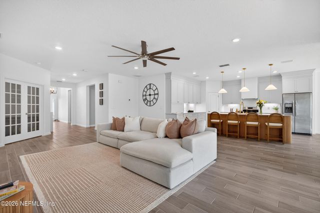 3806 FEATHERSTONE Court, Middleburg, FL 32068