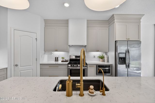 3806 FEATHERSTONE Court, Middleburg, FL 32068