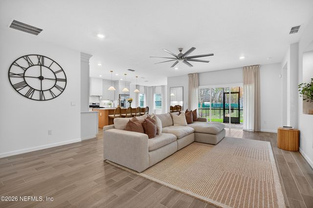 3806 FEATHERSTONE Court, Middleburg, FL 32068