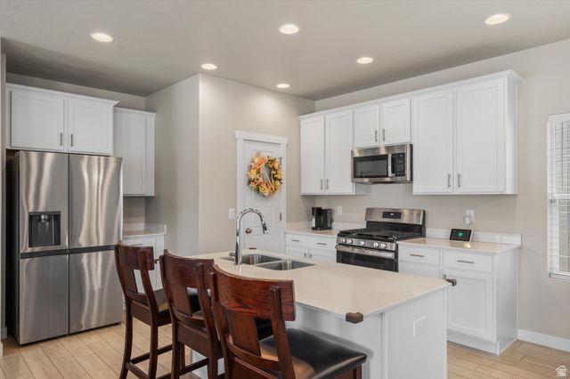 7831 W KING TOP RD, Magna, UT 84044