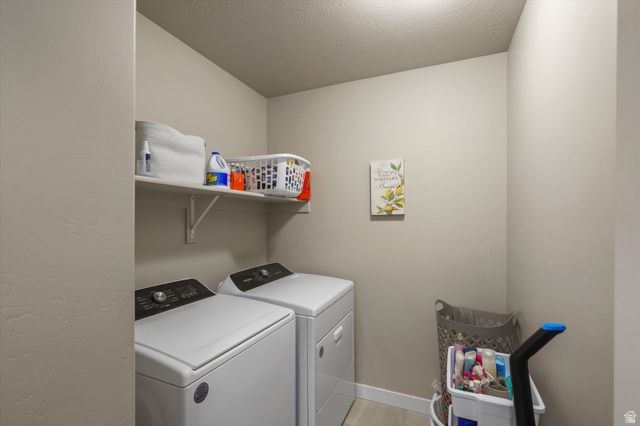 7831 W KING TOP RD, Magna, UT 84044