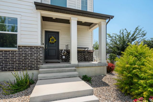 7831 W KING TOP RD, Magna, UT 84044