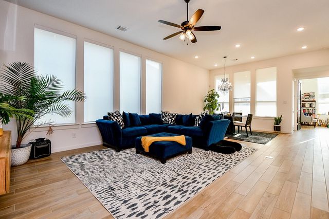 5102 Pomegranate Path, Manvel, TX 77578