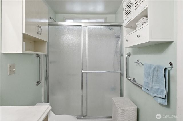 10247 10th Avenue S, Seattle, WA 98168