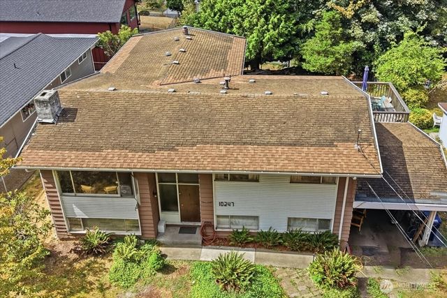 10247 10th Avenue S, Seattle, WA 98168