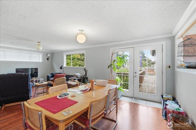 10247 10th Avenue S, Seattle, WA 98168